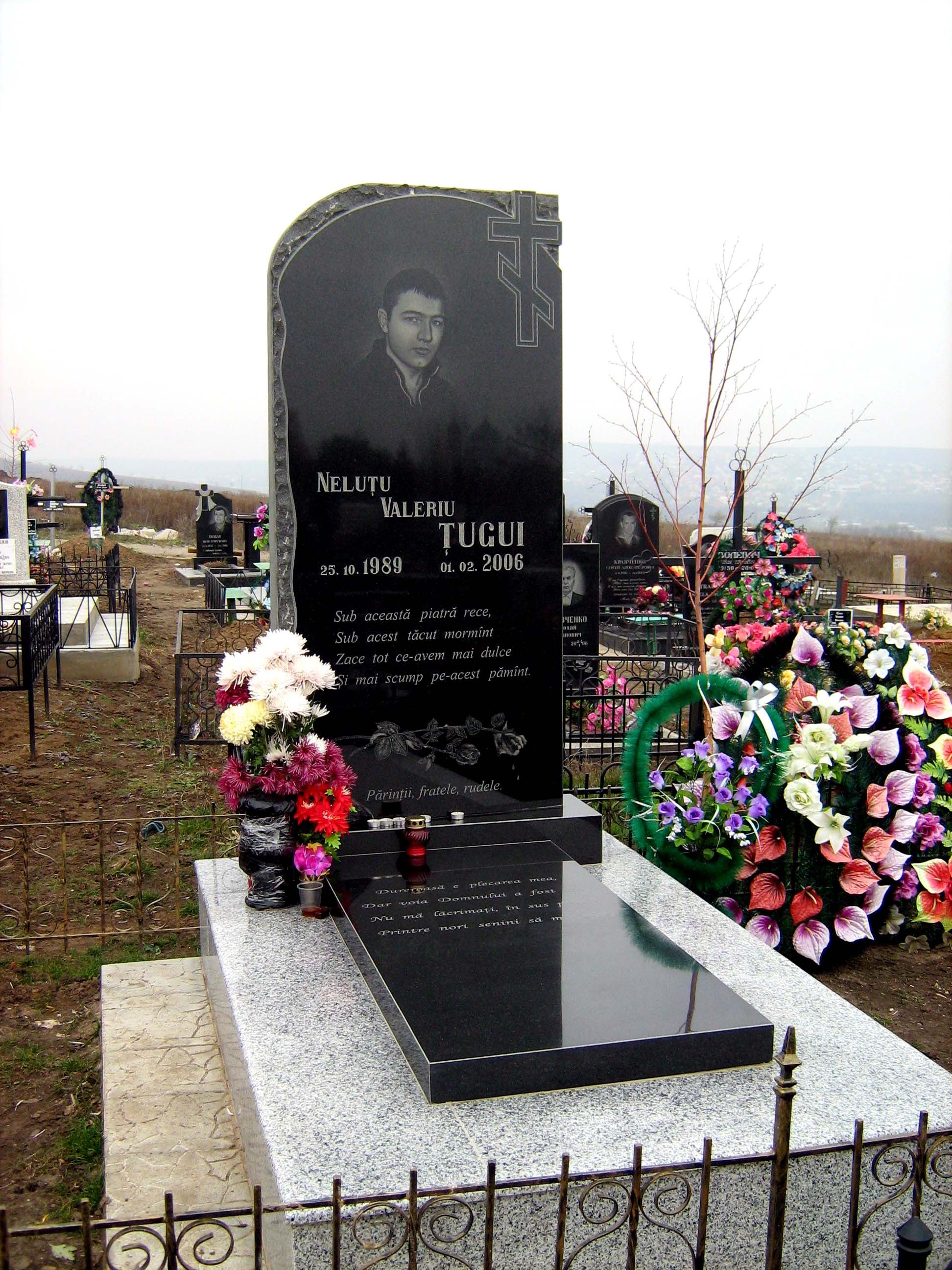 Monument funerar